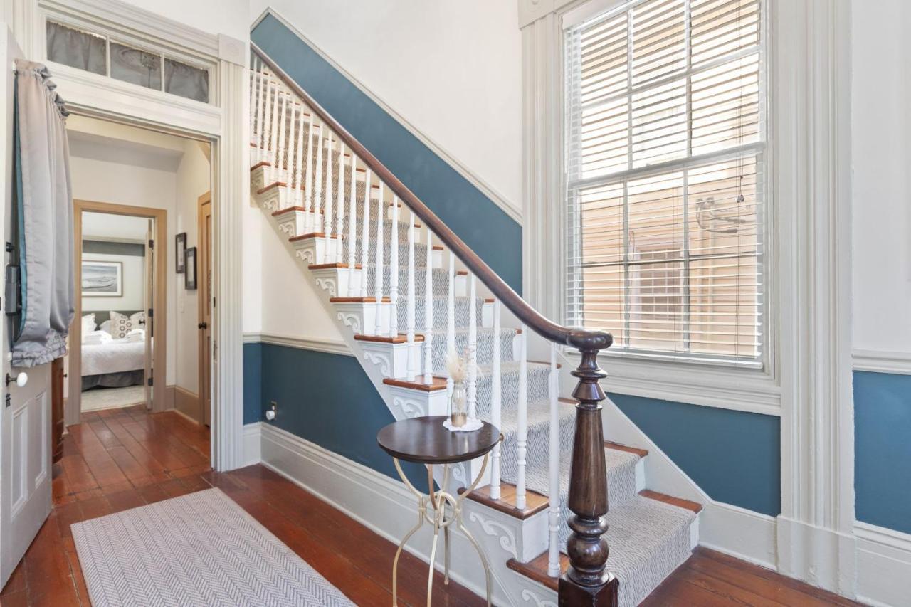 Daybed With Trundle In The Beautiful Ashley Inn 4 Blocks From King St Charleston Kültér fotó