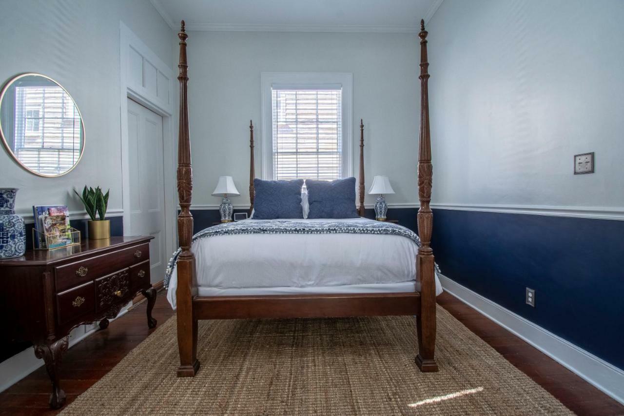 Daybed With Trundle In The Beautiful Ashley Inn 4 Blocks From King St Charleston Kültér fotó