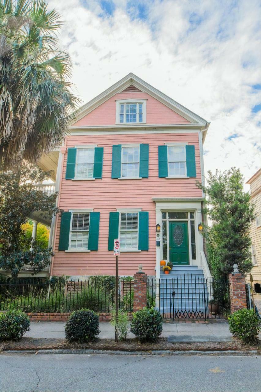 Daybed With Trundle In The Beautiful Ashley Inn 4 Blocks From King St Charleston Kültér fotó